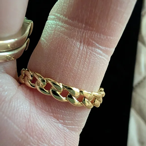 Adjustable Belt Buckle Design Gold Colored Ring - Picture 3 of 3